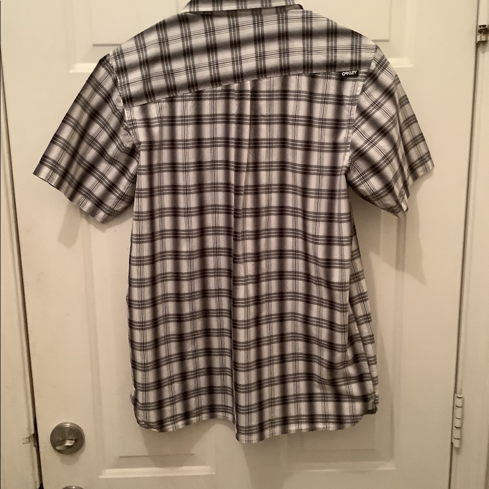 Oakley Button Down Shirt Size Medium - image 3